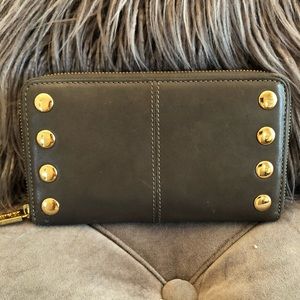Hammitt 405 north wallet